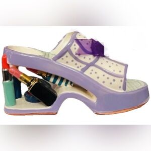 FIVE Miniature Shoe Collectibles - Ceramic, Ring Holders, Cell Phone Holder